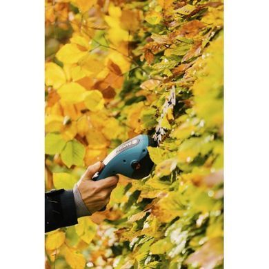Кусторез-ножницы аккумуляторные Gardena ClassicCut