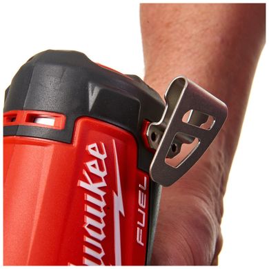 Цвяхозбивач 16 GA з похилим магазином MILWAUKEE M18 FUEL CN16GA-0X 4933451958