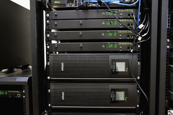 EnerGenie EG-UPSRACK-13 Джерело безперебійного живлення 3000VA, LCD, USB, серія Pro