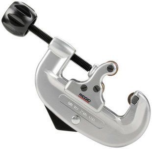 Труборез с винтовой подачей RIDGID ном. 20 (32930)