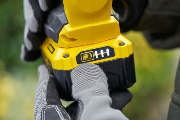 Кусторез аккумуляторный STANLEY FATMAX SFMCHT855M1