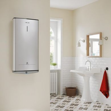 Водонагреватель электричество. Ariston плоский слим VELIS TECH 80 EU, 80л, 2*1,5кВт, ун. монтаж, электричество. ручка, B, Италия, Серый