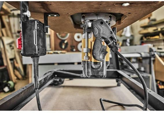 Фрезер мережевий DeWALT DWE627KT