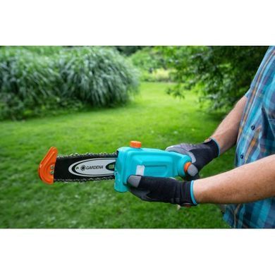 Высоторез аккумуляторный Gardena TCS 20 телескопический