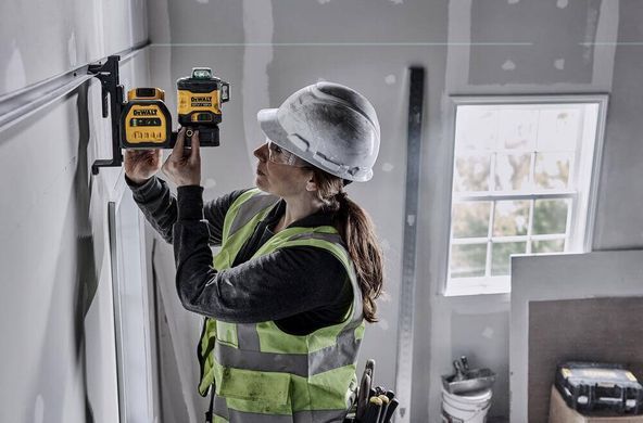 Уровень лазерный линейный DeWALT DCE089D1G18