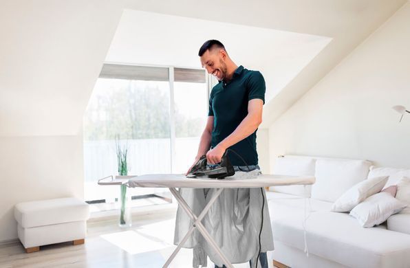 Утюг BLACK+DECKER BXIR2805E