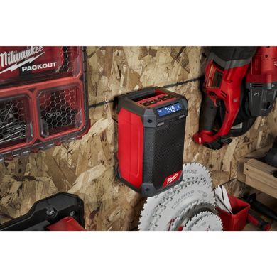 Динамик аккумуляторный DAB+/Зарядное устройство Milwaukee M12 RCDAB+ 4933472114