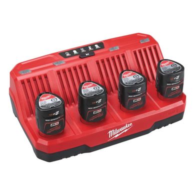 Зарядний пристрій MILWAUKEE M12 C4 (для 4х акум. М12) 4932430554