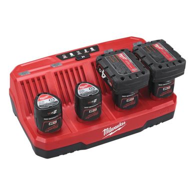 Зарядний пристрій MILWAUKEE M12 C4 (для 4х акум. М12) 4932430554