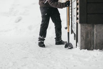 Скріпер-волокуша для збирання снігу Fiskars SnowXpert 143021 (1003470)