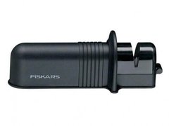 Точилка для сокир та ножів Fiskars Solid 1026797