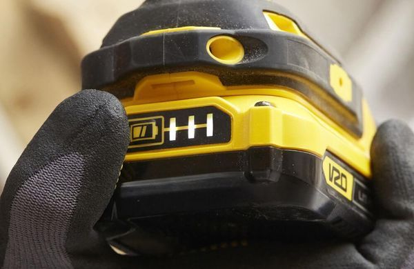 Гайковерт ударний безщітковий акумуляторний STANLEY FATMAX SBF810D2K