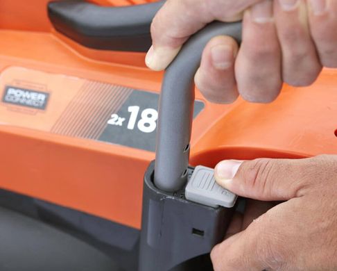 Газонокосарка акумуляторна BLACK+DECKER BCMW3318L2