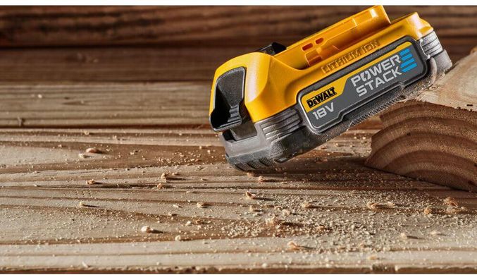 Акумуляторна батарея PowerStack DeWALT DCBP034